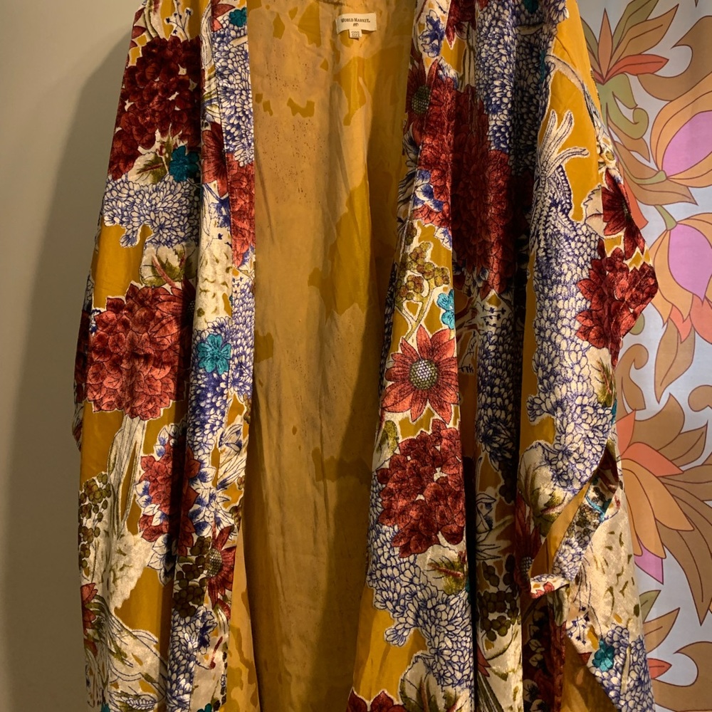 Beautiful velvet burnout open cardigan